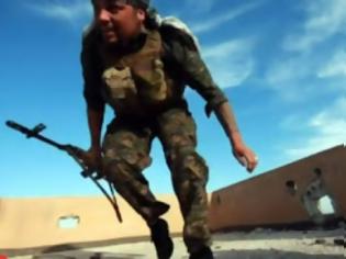 Φωτογραφία για Η συγκλονιστική ιστορία των δύο Ελληνόπουλων που έφυγαν για να πολεμήσουν το ISIL [video]