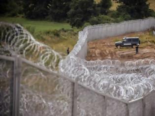 Φωτογραφία για Ολοκληρώθηκε ο φράχτης στην Ουγγαρία
