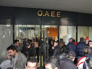 Φωτογραφία για «Χαράτσι» 100 ευρώ για τους ελεύθερους επαγγελματίες