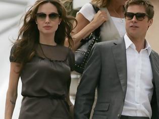 Φωτογραφία για Brad Pitt: Αγωνιά για τη σκελετωμένη φιγούρα της Angelina Jolie!