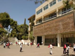 Φωτογραφία για Τα δίδακτρα των σχολείων πριν και μετά τον ΦΠΑ