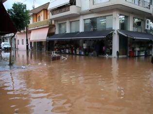 Φωτογραφία για Κακοκαιρία: Αγνοείται γυναίκα στον Κηφισό! Ένας νεκρός στο Μενίδι