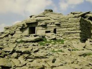 Φωτογραφία για Μεγαλίθινα Μνημεία τα Δρακόσπιτα στην Εύβοια
