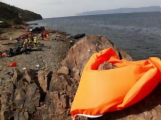 Φωτογραφία για Αγνοείται αγοράκι 2 ετών που έπεσε από βάρκα ανοικτά της Λέσβου