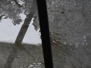 Φωτογραφία για Καινούριο στέγαστρο για πέταμα! Στάζει νερά στο στάδιο Μυτιλήνης [photos]