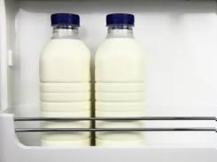 Φωτογραφία για Εσείς ξέρετε γιατί δεν πρέπει να βάζουμε το γάλα στην πόρτα του ψυγείου;