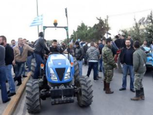 Φωτογραφία για Ηχηρό «όχι» των αγροτών της Κρήτης – Ξεκίνησε η μηχανοκίνητη πορεία