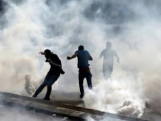 Φωτογραφία για Βηθλεέμ: Βρέφος υπέστη ασφυξία από δακρυγόνα