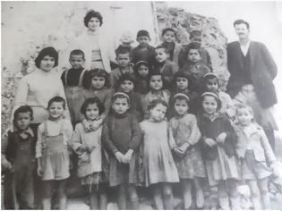 Φωτογραφία για Πενήντα χρόνια πίσω στο δημοτικό σχολείο των πολλών μαθητών στα Σελλιά