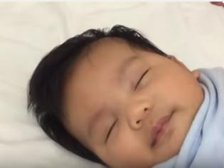Φωτογραφία για Το πιο απλό κόλπο για να κοιμίσετε το μωρό σας σε λιγότερο από ένα λεπτό [video]