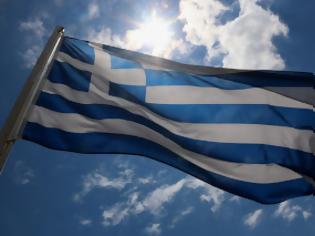Φωτογραφία για Καταγγέλλουμε την βεβήλωση της ελληνικής σημαίας στους Άγιους Σαράντα
