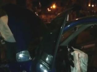 Φωτογραφία για Τροχαίο μέσα στην πόλη της Λαμίας - Από τύχη δεν τραυματίστηκε βρέφος [photos]