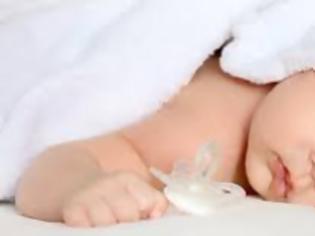 Φωτογραφία για Εσείς ξέρετε τι λάθος κάνετε όταν βάζετε το μωρό σας για ύπνο;
