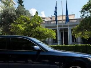 Φωτογραφία για ΕΚΤΑΚΤΗ σύσκεψη στο Μαξίμου μετά την επίθεση στη Γαλλία - Τι φοβάται η κυβέρνηση;