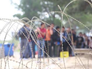 Φωτογραφία για Ασφυξία στον καταυλισμό προσφύγων στην Ειδομένη