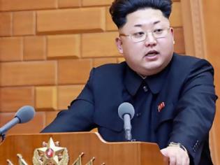 Φωτογραφία για Νέα «οδηγία» στη Βόρεια Κορέα: Κουρευτείτε σαν τον Κιμ Γιονγκ Ουν!