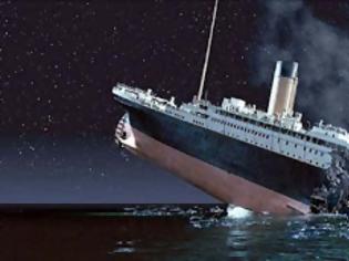 Φωτογραφία για ΠΑΓΚΟΣΜΙΟ ΣΟΚ! Ο σύγχρονος Τιτανικός: Πλοίο συγκρούστηκε σε κάτι που επέπλεε και βυθίστηκε! [photo]