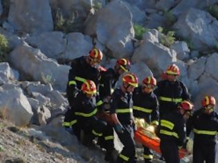 Φωτογραφία για Βαράσοβα: Διάσωση δυο ορειβατών κάτω από δύσκολες συνθήκες στην άσκηση της 6ης ΕΜΑΚ [photos+video]