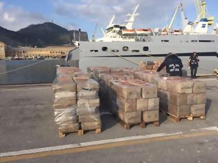 Φωτογραφία για Μεγάλη ''ψαριά'' του Λιμενικού σε διεθνή επιχείρηση για ναρκωτικά στην Μεσόγειο