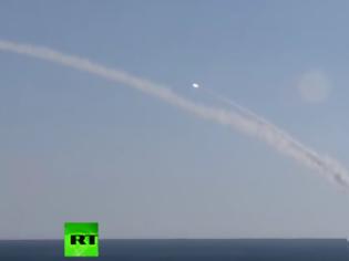 Φωτογραφία για ΒΙΝΤΕΟ- Ρωσικό υποβρύχιο χτύπησε θέσεις του Ισλαμικού Κράτους από τη Μεσόγειο