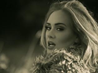 Φωτογραφία για Δείτε το νέο look της Adele! [photos]