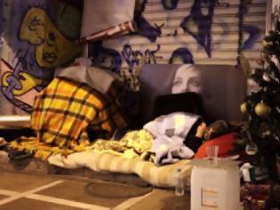 Φωτογραφία για Πώς πολίτες έδωσαν στέγη σε άστεγο στο Ηράκλειο