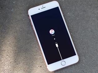 Φωτογραφία για Πως να επαναφέρετε το iPhone σας που κόλλησε στο μήλο