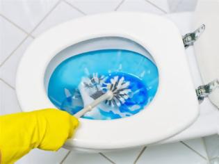 Φωτογραφία για Πώς να καθαρίσετε την τουαλέτα σας μέσα σε 3 λεπτά! [video]