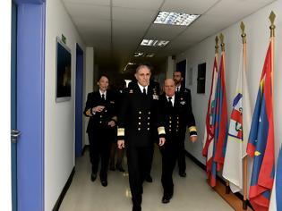Φωτογραφία για Επίσκεψη Αρχηγού ΓΕΝ στο Ναυτικό Νοσοκομείο Αθηνών