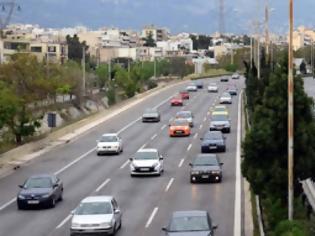 Φωτογραφία για Αυξημένα τα μέτρα της Τροχαίας στους δρόμους: Πότε δεν κυκλοφορούν τα φορτηγά;