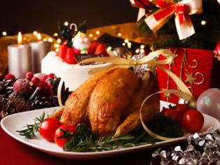 Ποια είναι τα πιο παχυντικά φαγητά στο γιορτινό χριστουγεννιάτικο τραπέζι;  | NewsNowgr.com