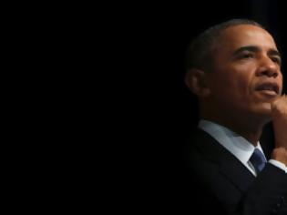 Φωτογραφία για Ο Ομπάμα απέτισε φόρο τιμής στα 6 μέλη των αμερικανικών ενόπλων δυνάμεων
