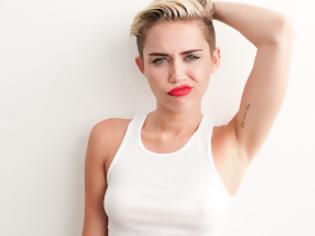 Φωτογραφία για Δείτε το νέο look της Miley Cyrus! [photo]