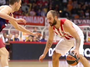 Φωτογραφία για ΤΡΕΛΑΝΕ ΤΟΝ ΕΚΦΩΝΗΤΗ ΤΗΣ EUROLEAGUE ΚΑΙ ΤΟΝ... ΡΟΤΖΕΡΣ Ο ΘΡΥΛΟΣ! *ΒΙΝΤΕΟ*