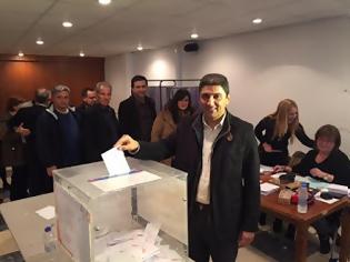 Φωτογραφία για Το εκλογικό του δικαίωμα άσκησε ο Λ.Αυγενάκης για τις προεδρικές εκλογές της Νέας Δημοκρατίας
