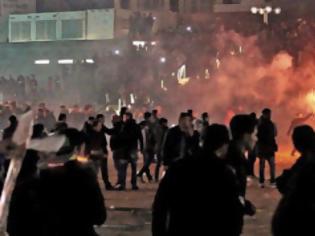 Φωτογραφία για Η ουγγρική τηλεόραση μετέδωσε εικόνες από το Κάιρο ως ντοκουμέντο επίθεσης στην Κολονία