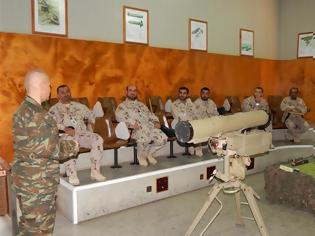 Φωτογραφία για Επίσκεψη Στελεχών του Στρατού Ξηράς των ΗΑΕ στη ΣΠΖ