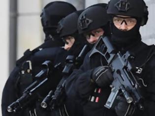Φωτογραφία για Η Γερμανία φοβάται «χτύπημα» από τζιχαντιστές, ανάλογο με αυτό στο Παρίσι