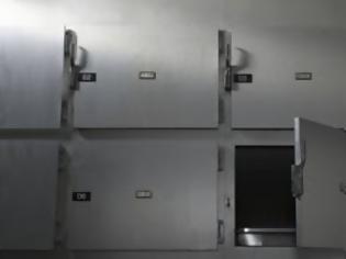 Φωτογραφία για Νεκροτομείο Λεμεσού: Έβαλαν νεκρό σε ψυγείο αλλά δεν το ενεργοποίησαν