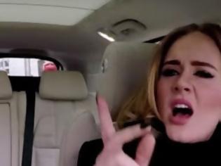 Φωτογραφία για Η Adele ξαναχτυπά με ένα φοβερό καραόκε και ραπάρει! [video]
