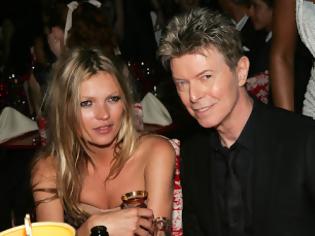 Φωτογραφία για Η Kate Moss αφιέρωσε τα γενέθλια της στον David Bowie με ένα τρελό πάρτυ... [photos]