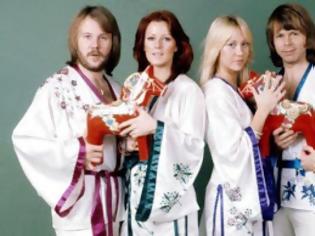 Φωτογραφία για Επανένωση των ABBA σε εγκαίνια ελληνικής ταβέρνας στη Στοκχόλμη