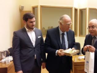 Φωτογραφία για Συνάντηση μεταξύ του Προέδρου της Ένωσης Κεντρώων κ. Βασίλη Λεβέντη και του Προέδρου της Βουλής των Αντιπροσώπων της Κυπριακής Δημοκρατίας κ. Γιαννάκη Ομήρου