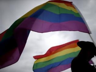Φωτογραφία για Ιταλία: Κινητοποιήσεις σε πολλές πόλεις για τα δικαιώματα των ομόφυλων ζευγαριών