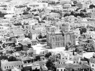 Φωτογραφία για Γνωρίζετε γιατί η Μητρόπολη Αθηνών χτίστηκε στην Πλάκα;