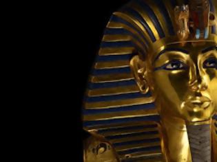 Φωτογραφία για Αίγυπτος: Σε δίκη παραπέμπονται 8 άτομα που «ξύρισαν» το άγαλμα του Τουταγχαμών