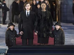 Φωτογραφία για Δεν άντεξε άλλο η Celine Dion: Δεν πήγε στην κηδεία του αδερφού της... [photo]