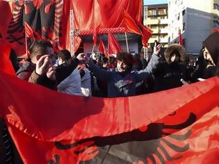 Φωτογραφία για Διαδηλώσεις Αλβανών για συλλήψεις ομοεθνών τους στα Σκόπια