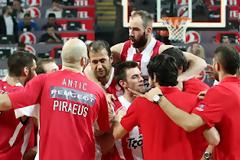 ΤΑ ΠΑΝΗΓΥΡΙΑ ΣΤΗ ΛΗΞΗ ΤΟΥ ΗΜΙΤΕΛΙΚΟΥ ΤΟΥ FINAL4! *ΒΙΝΤΕΟ*