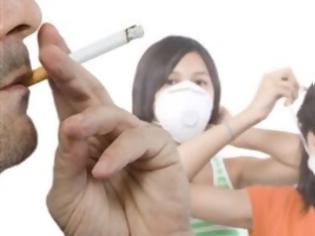 Φωτογραφία για Το παθητικό κάπνισμα αποτυπώνεται στο αίμα των παιδιών